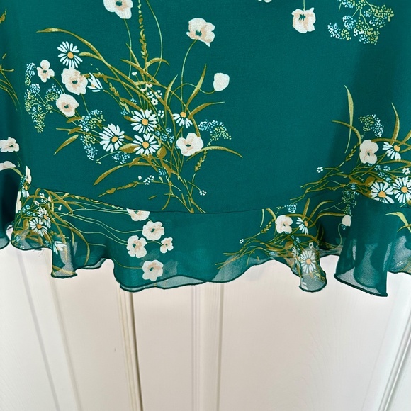 Rihoas Green Floral Dress Women's Medium Open Back Square Neck - Picture 9 of 11